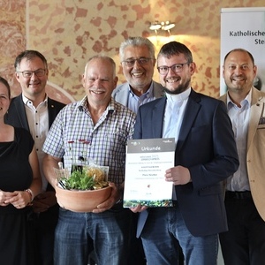 Hauptpreis für die Pfarre Tieschen